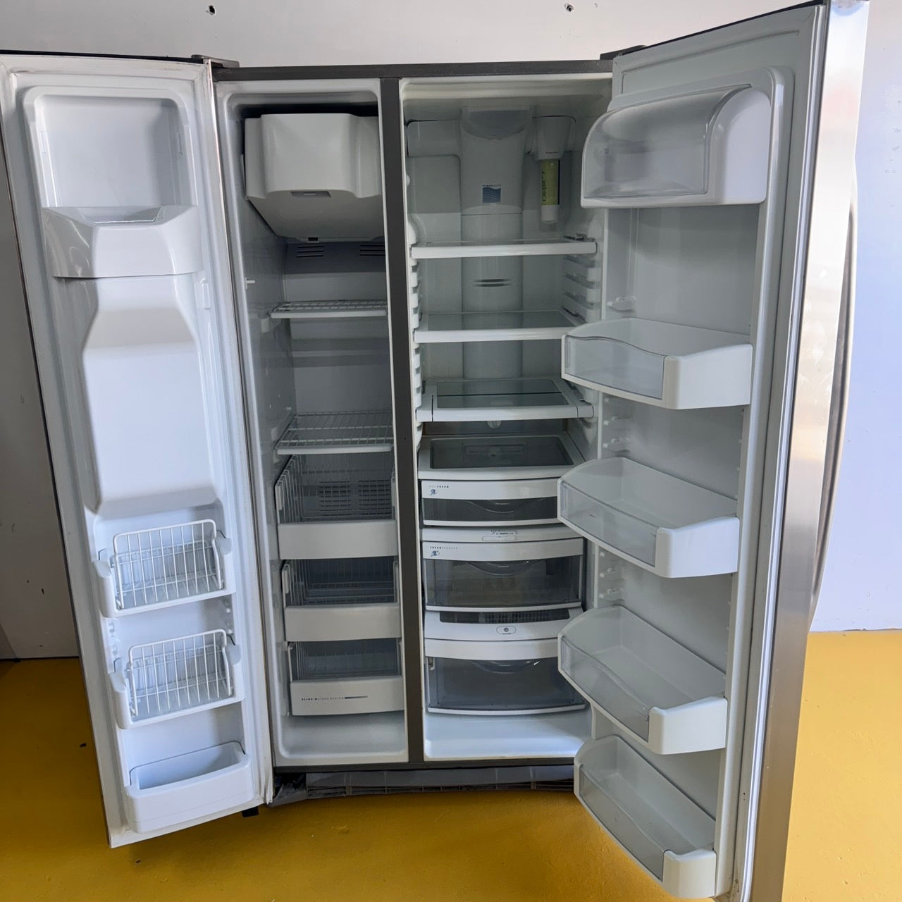 GE Profile Stainless Steel Refrigerator GE Profile Stainless Steel Refrigerator